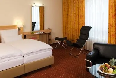 Hotel Nh Messe 4*