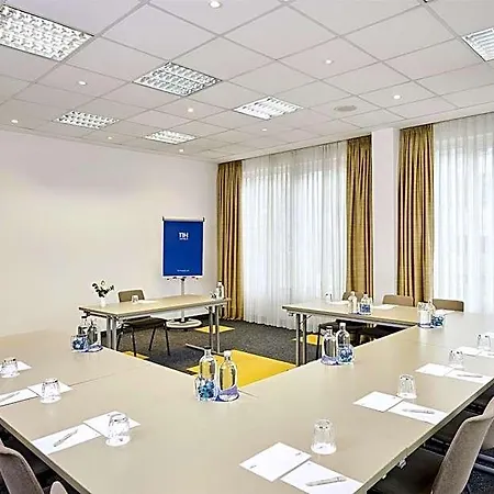 Nh Messe Hotel