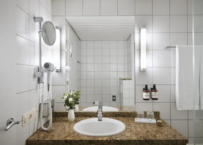 Nh Messe 4* لبسيا